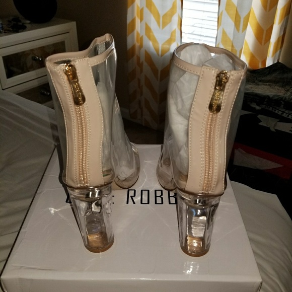 Clear Block Heels - Picture 2 of 5